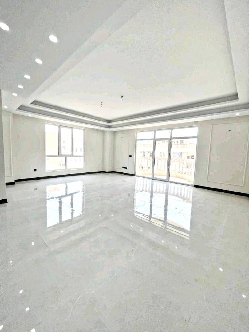 آپارتمان در اندیشه 